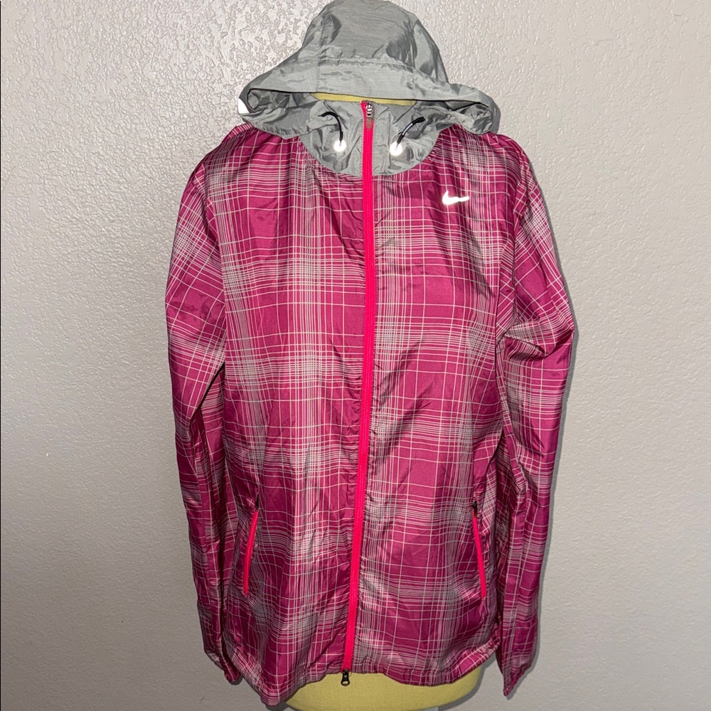 Nike Women's Vibrant Pink Plaid Running Wind Breaker Jacket with Hood